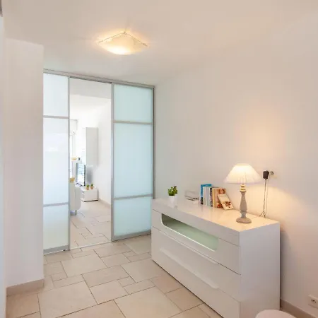 Le Chantilly 1 By Interhome *
