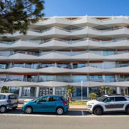 Le Chantilly 1 By Interhome Apartman *