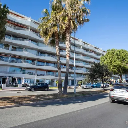 Le Chantilly 1 By Interhome Apartman